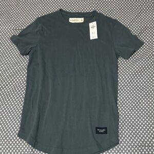 Abercrombie & Fitch men’s T-shirt